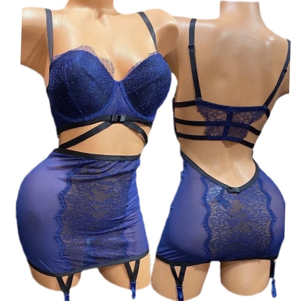 Victoria’s Secret Push Up Padded Sexy Sheer Mesh lace Garter babydoll Chemise